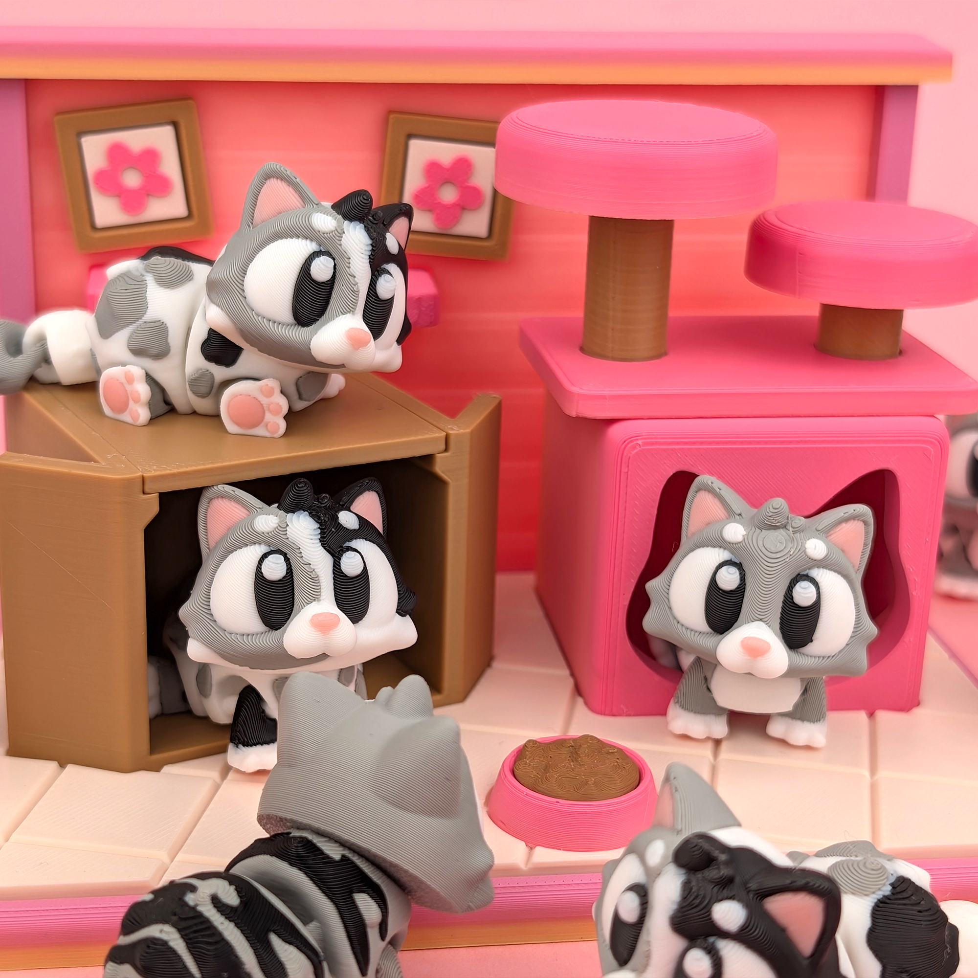 Cat House Display Set – A Home for Your Desk Companions