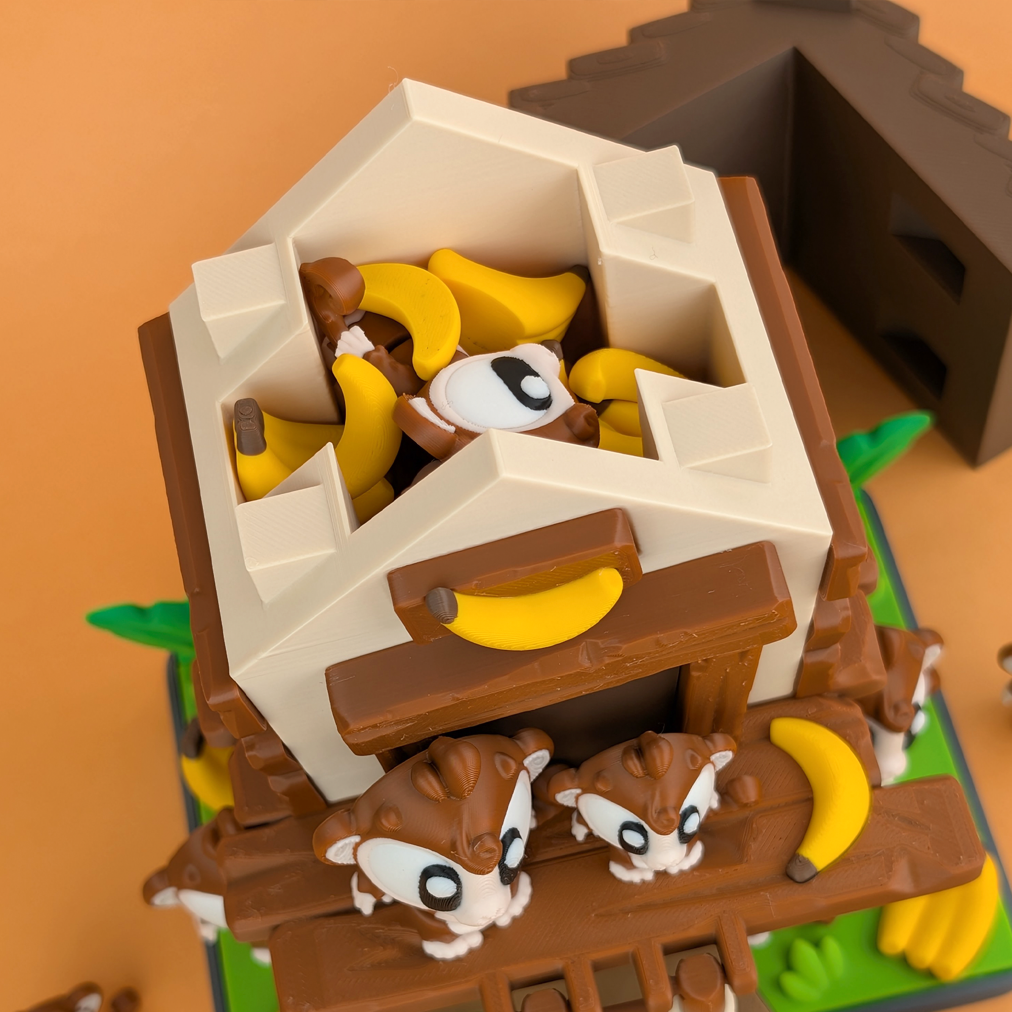Treehouse Display Set – A Home for Your Desk Companions