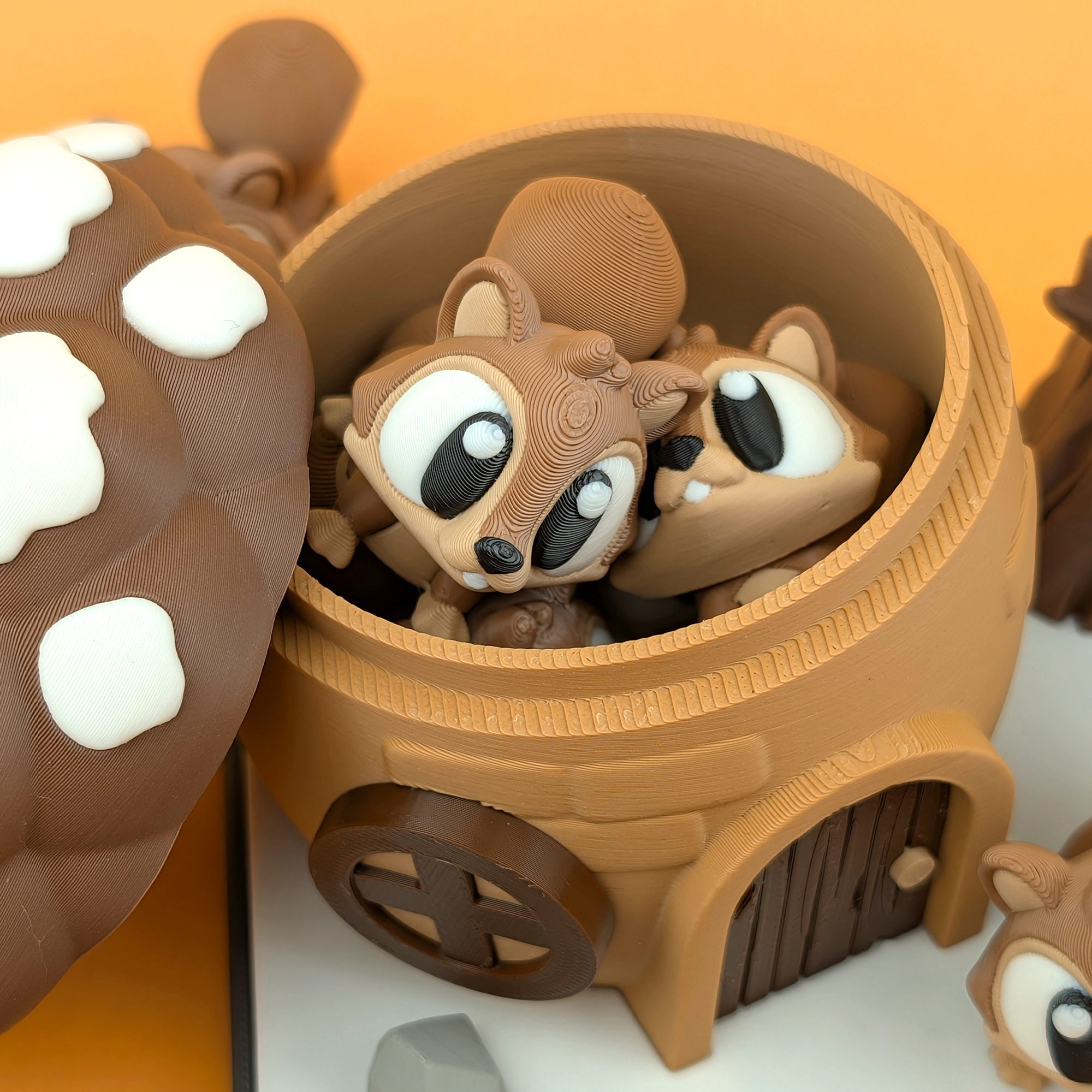 Squirrel House Display Set – A Home for Your Desk Companions