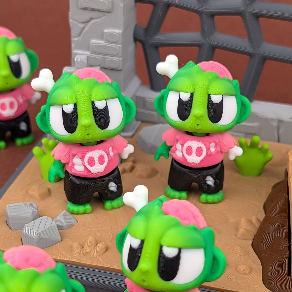 Graveyard Display Set – A Home for Your Spooky Companions